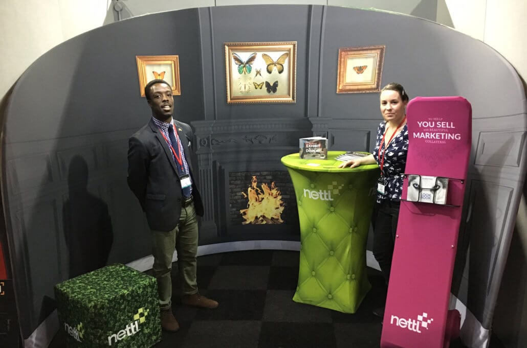 Nettl exhibition show fabric stand display