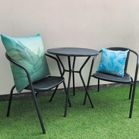 - Nettl Cushions2