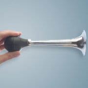 marketing horn for attracting attention